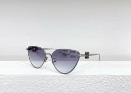 Picture of Loewe Sunglasses _SKUfw49212188fw